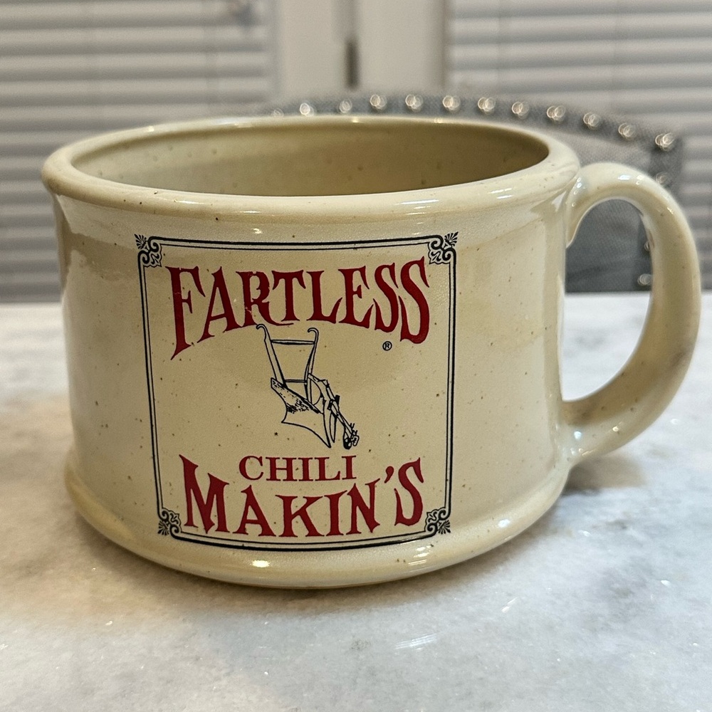 Fartless Chili Makin's Unique and Big Bowl Mug with Handle, 44 ounces
